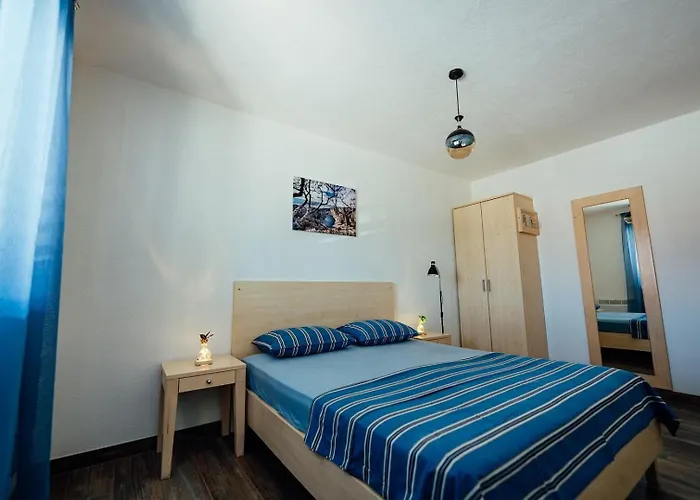 House With A Parking Space Imotski, Zagora - 24482 בית נופש *