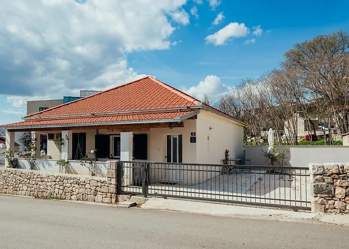 House With A Parking Space Imotski, Zagora - 24482 בית נופש