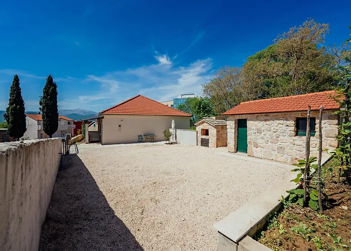 House With A Parking Space Imotski, Zagora - 24482 אימוטסקי